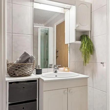 With Sauna And In Out アパート *